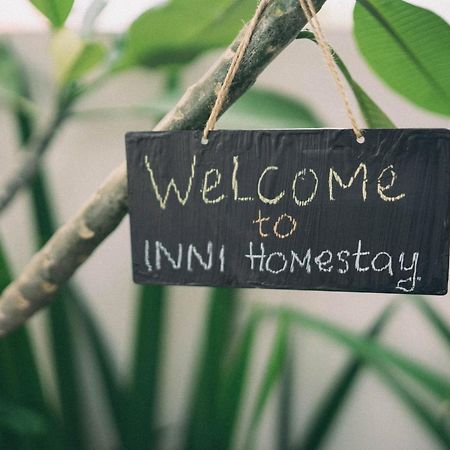 Inni Homestay Malang Exterior photo